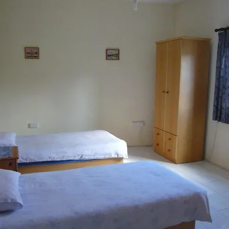 Ferienhaus 2 Large Bedroom In St Julians, Malta San Ġiljan